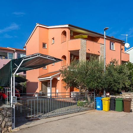 Beautiful Apartment In Krk With Kitchen Krk Town Exterior foto