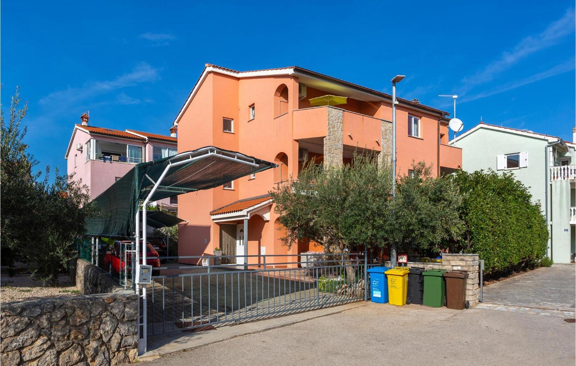 Beautiful Apartment In Krk With Kitchen Krk Town Exterior foto